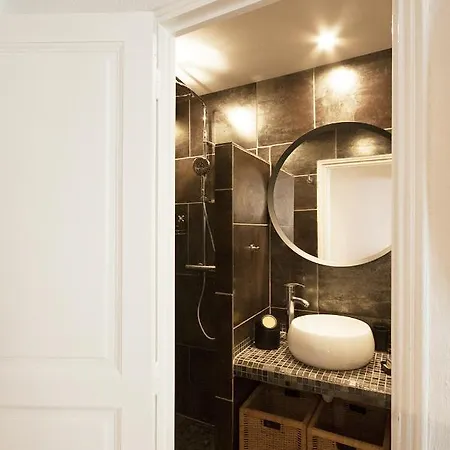 Luxueux Appartement, Centre Historique 50m Du Port Et De La De La Ponche * Saint-Tropez